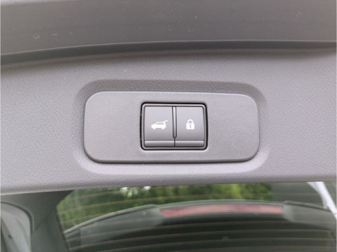 thumb-undefined