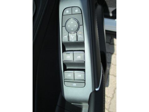 thumb-undefined