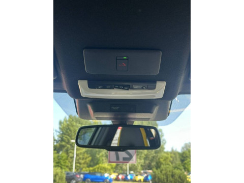 thumb-undefined