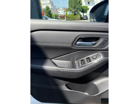 thumb-undefined