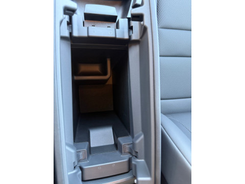 thumb-undefined