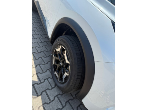 thumb-undefined