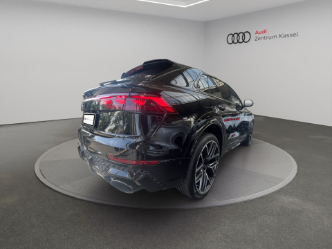 Audi - RS Q8