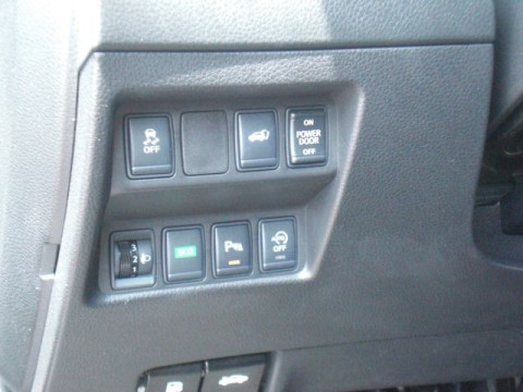 thumb-undefined