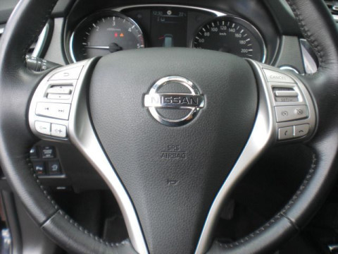 thumb-undefined