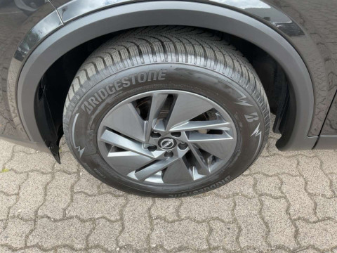 thumb-undefined