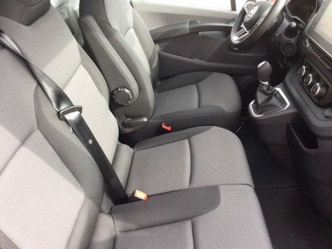 Ansicht 7 - Gebrauchtwagen Fahrzeug, Modell Primastar der Marke Nissan von Verkäufer Autohaus Bartholomä GmbH