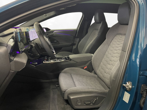 Audi - A6 Avant e-tron