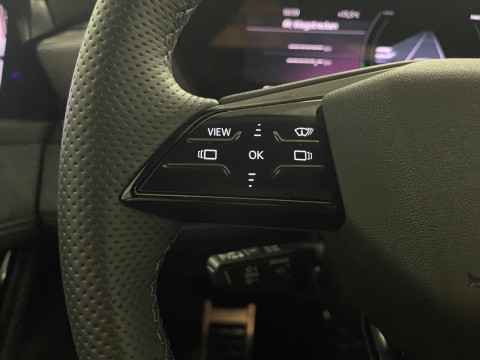 Audi - A6 Avant e-tron