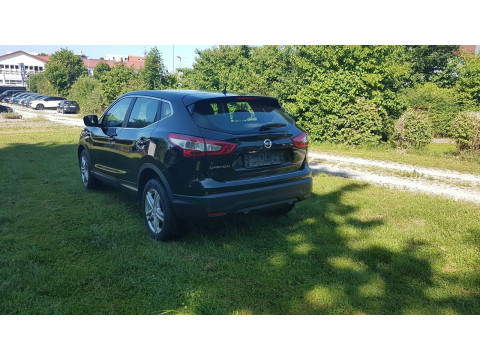 thumb-undefined