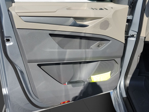 Volkswagen Multivan - Multivan Edition LÜ 2,0l TSI 150 kW 360°Kamera LED ACC St.HZ