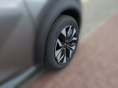 thumb-undefined