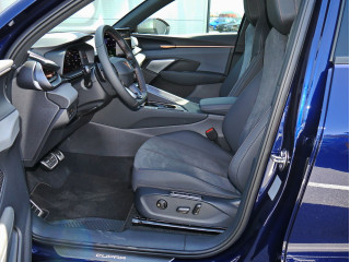 Fahrzeugbild eines Cupra Terramar in blau.