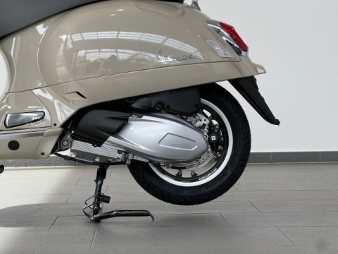 Vespa - GTS
