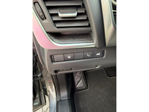 thumb-undefined