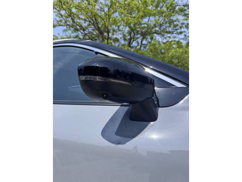 thumb-undefined