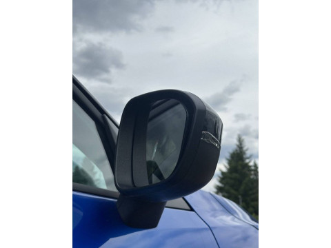 thumb-undefined