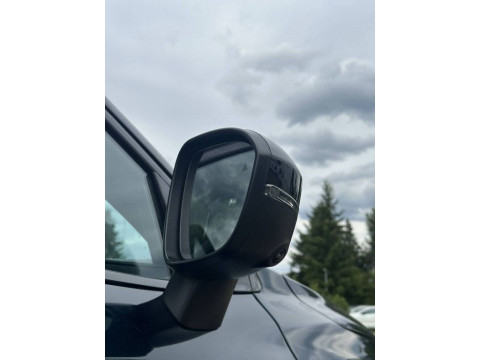 thumb-undefined