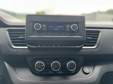 Ansicht 5 - Gebrauchtwagen Fahrzeug, Modell Primastar der Marke Nissan von Verkäufer Autohaus Ebner GmbH