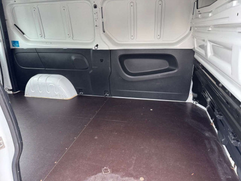 Ansicht 11 - Gebrauchtwagen Fahrzeug, Modell NV300 der Marke Nissan von Verkäufer Autohaus Priller – Zweigniederlassung der Autohaus MKM Huber GmbH