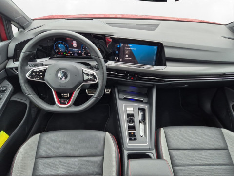 Volkswagen - Golf GTI