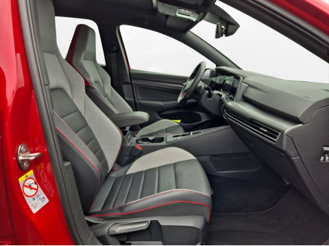 Volkswagen - Golf GTI