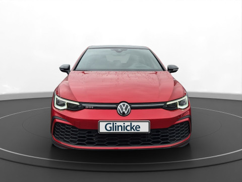 Volkswagen - Golf GTI