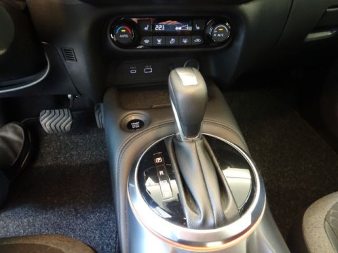 thumb-undefined