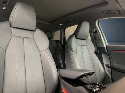 Audi - Q6 SUV e-tron