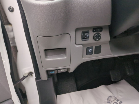 thumb-undefined