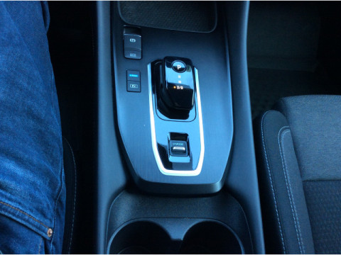 thumb-undefined