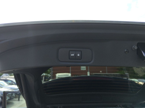 thumb-undefined