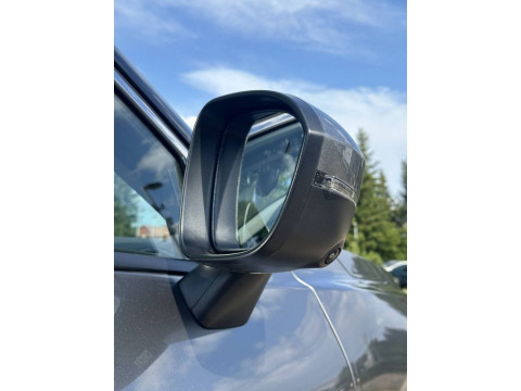 thumb-undefined