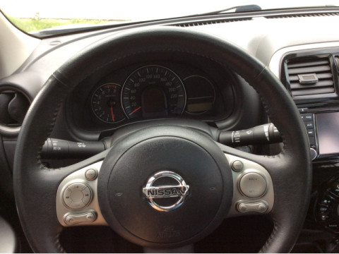 thumb-undefined