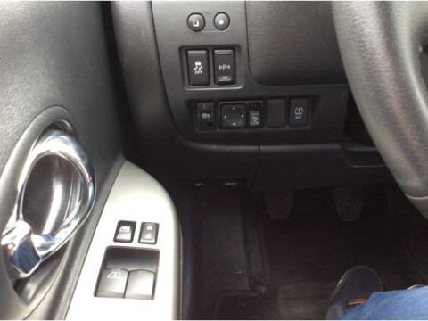 thumb-undefined