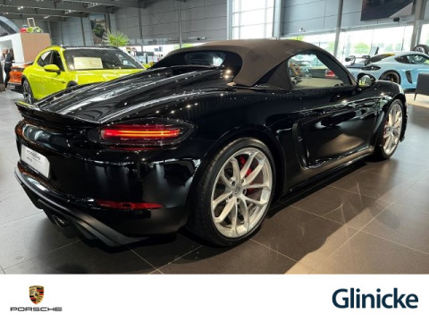 Porsche - 718 Spyder