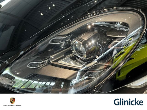 Porsche - 718 Spyder