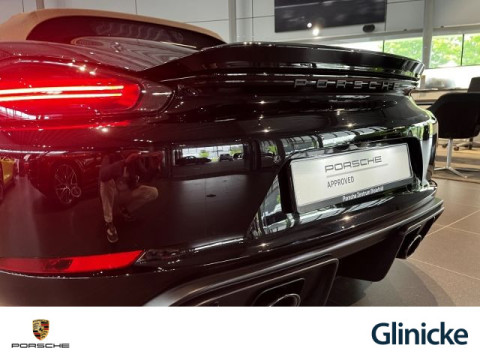 Porsche - 718 Spyder