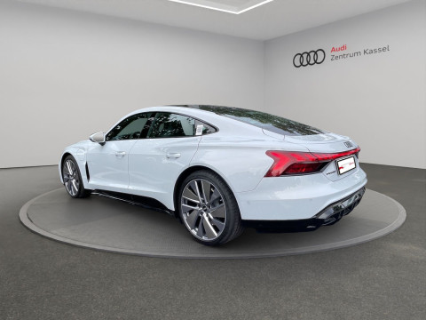 Audi - e-tron GT quattro