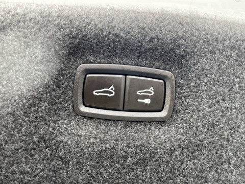 Audi - e-tron GT quattro