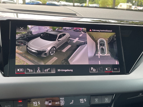 Audi - e-tron GT quattro