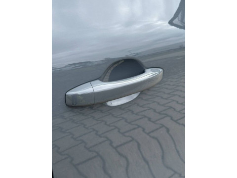 thumb-undefined