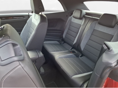 Volkswagen T-Roc Cabriolet - T-Roc Cabriolet R-Line 150 PS DSG | AHZV | NAVI | RÜKA uvm.