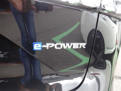 thumb-undefined
