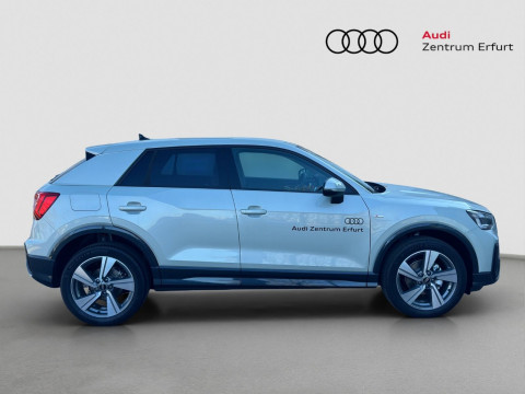 Audi - Q2