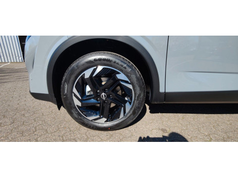 thumb-undefined