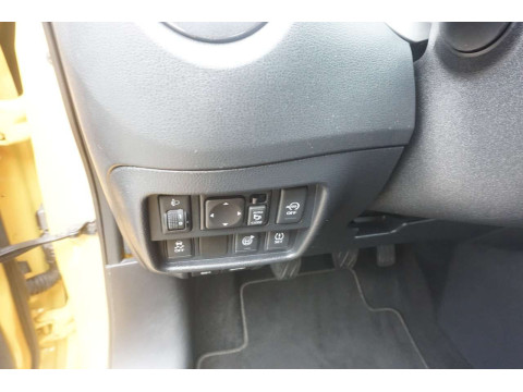 thumb-undefined