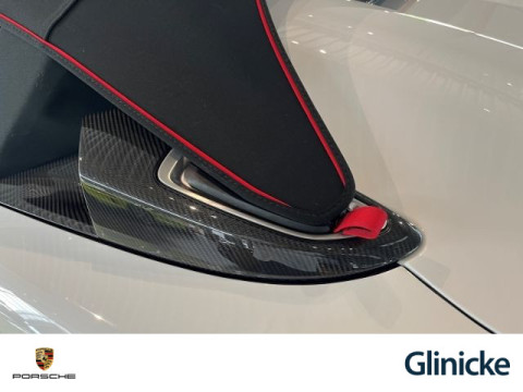 Porsche - 718 Spyder