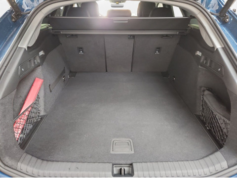 Audi - A6 Avant e-tron