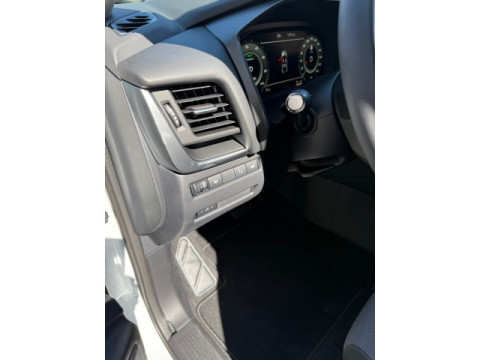 thumb-undefined